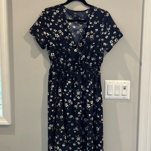 SHEIN | Deep V Midi length floral dress size Large